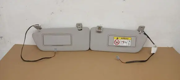 Peugeot 5008 Sun visor A0022S