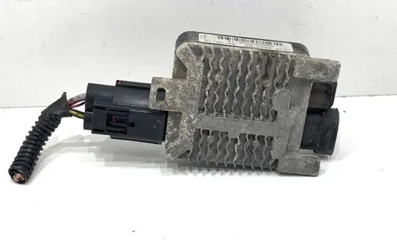 Ford Focus Fan control module 940002906