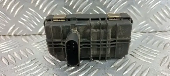 BMW X3 F25 Turbine electric control actuator 4933519410