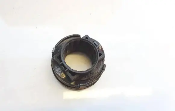 Audi A4 S4 B7 8E 8H clutch release bearing 0b1141165g