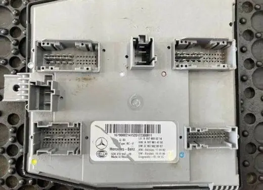 Mercedes-Benz GLE W167 Front door window regulator with motor A1679000214 A1679020307 A1679014202