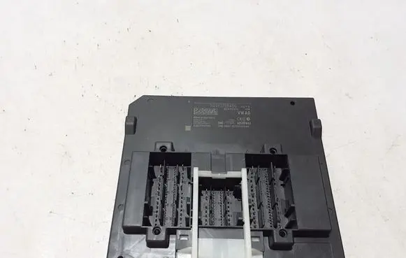 Skoda Superb B8 (3V) Comfort/convenience module 5Q0937084DC