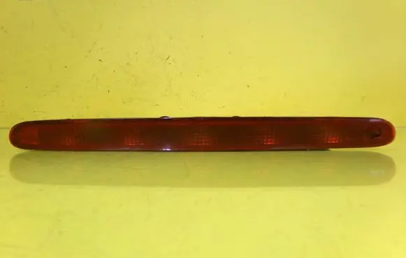 Citroen Xsara Third/center stoplight 45028