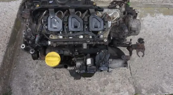 Opel Vivaro Engine