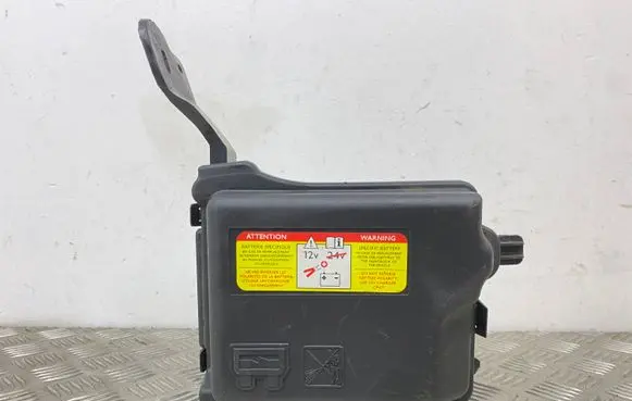 Peugeot 208 Fuse box set 9671924480 9671941780