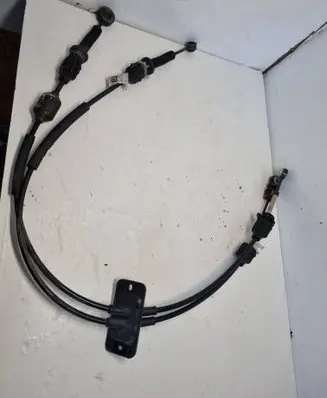 Opel Vivaro Gear shift cable linkage 1000373395