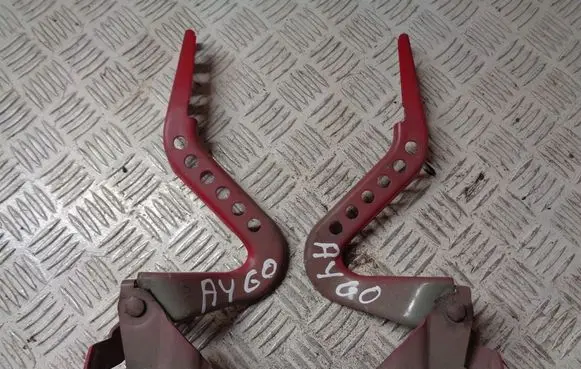 Toyota Aygo AB40 Engine bonnet/hood hinges
