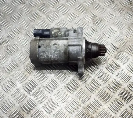 Volkswagen Golf VII Starter motor 4280008853 02M911024J