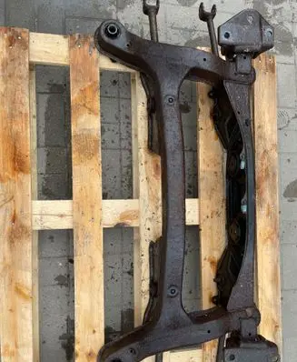 Toyota Venza Rear subframe 