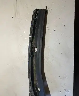 Mazda CX-7 Wiper trim EG22507P1