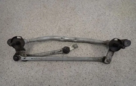 Hyundai ix20 Front wiper linkage 