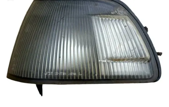Mitsubishi Pajero Sport I Front indicator light 12087194
