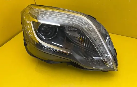 Mercedes-Benz GLK (X204) Headlight/headlamp A2048202439