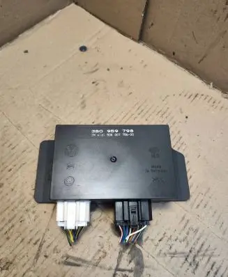 Volkswagen PASSAT B5 Comfort/convenience module 5DK00775600 3B0958798