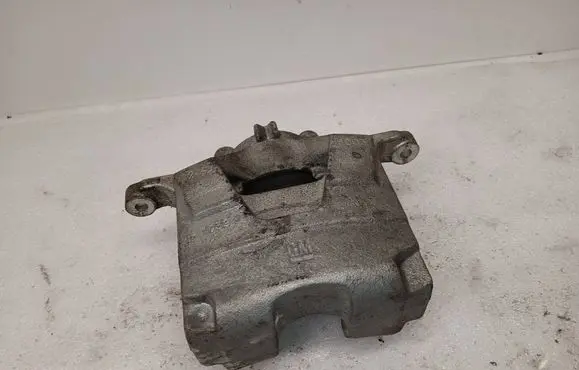 Chevrolet Volt II Front brake caliper
