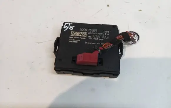 Volkswagen Golf VII Gateway control module 5Q0907530R