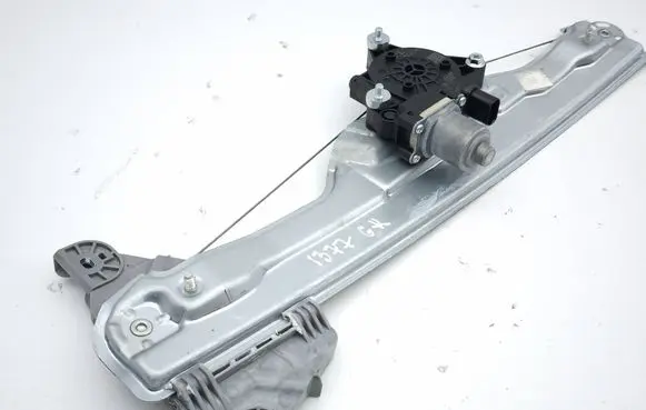 KIA Sportage Rear door window regulator with motor 82450R2000 DC12V4B28 1101343584