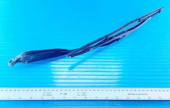 Opel Combo C Rear wiper blade arm 09225630