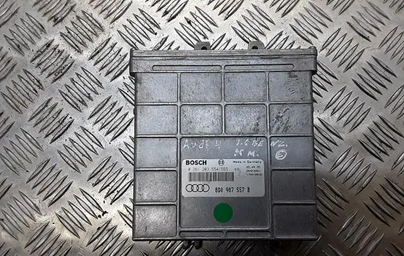 Audi A4 S4 B5 8D Engine control unit/module 0261203554555