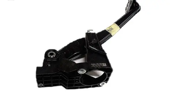 Mercedes-Benz GLA W156 X156 Brake pedal A2462900500