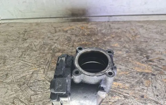 Mercedes-Benz C W203 Throttle valve A6420900270