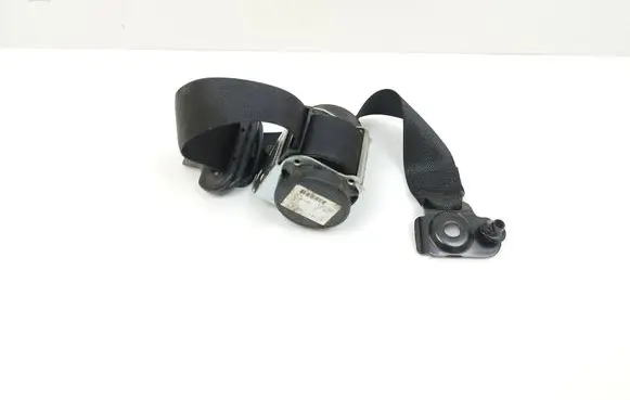 Toyota Verso-S Rear seatbelt 618557800