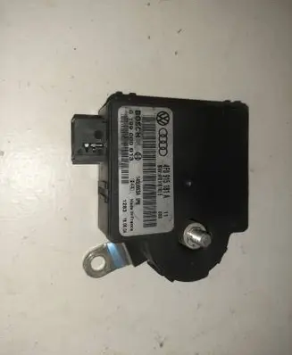 Audi A6 S6 C6 4F Power management control unit 4F0915181A 4F0910181E 0139000013