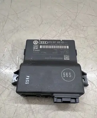 Audi A4 S4 B8 8K Gateway control module 8T0907468AD 8T0907468K