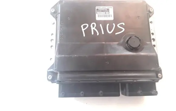 Toyota Prius (XW30) Engine control unit/module