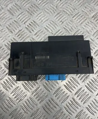 BMW 3 E90 E91 Comfort/convenience module 9119496