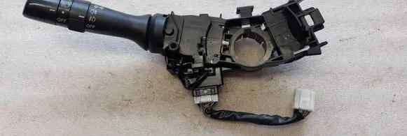 Lexus IS 220D-250-350 Indicator stalk 42110 17F154
