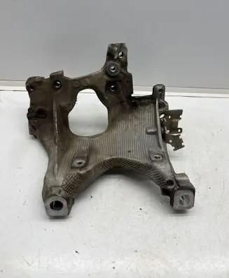 Audi A4 S4 B9 Engine mounting bracket 8W0399296E