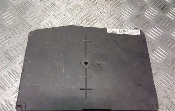Renault Megane II High voltage junction box 8200780025
