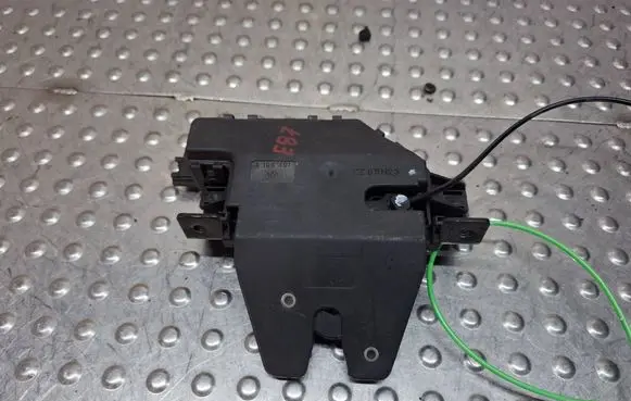 BMW 3 E46 Tailgate/trunk/boot lock/catch/latch S18031780 8196401