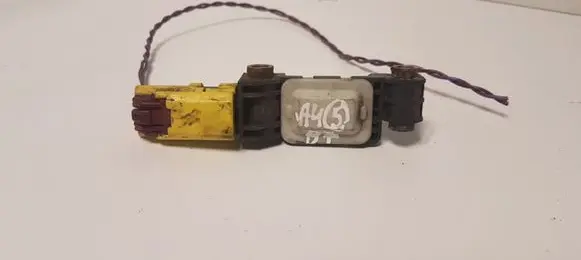 Audi A4 S4 B7 8E 8H Airbag deployment crash/impact sensor 8E0959651A