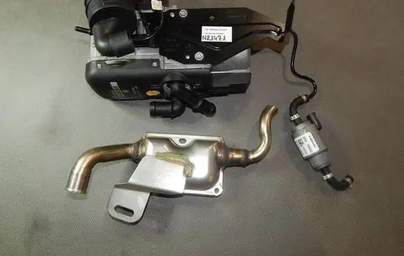 Volkswagen Touran III Auxiliary pre-heater (Webasto) 5QA815005B
