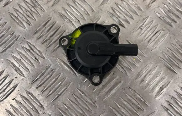 Maserati Levante Camshaft vanos timing valve 05184101AG