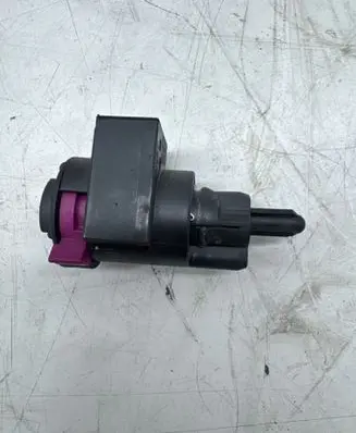 Audi A5 8T 8F Brake pedal sensor switch 914689963 14689962