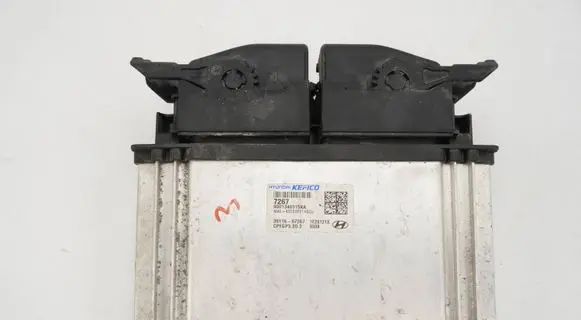 Hyundai i10 Engine control unit/module ECU 3911607267