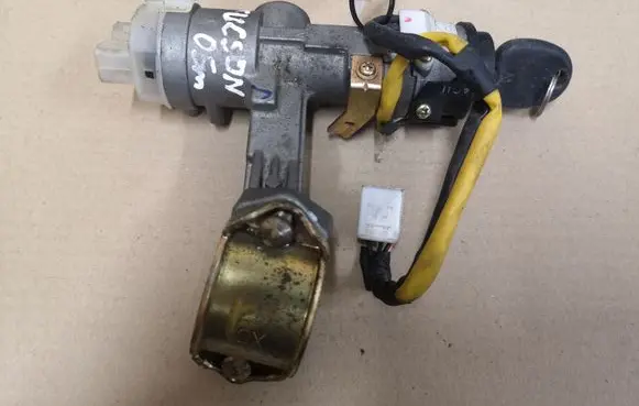 Hyundai Tucson JM Ignition lock 050402