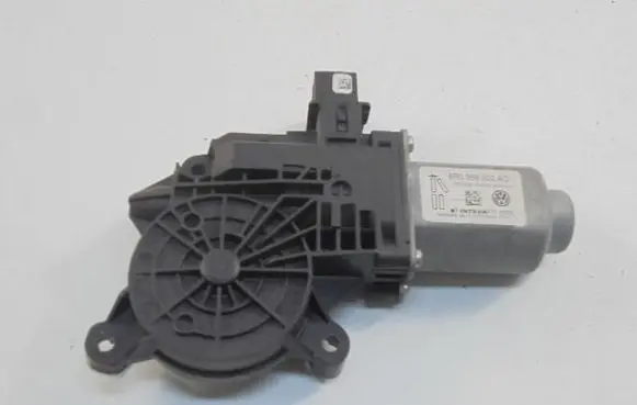 Skoda Fabia Mk2 (5J) Front door window regulator motor 6R0959802AQ