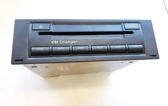 Audi TT TTS Mk2 CD/DVD changer 8e0035111d cx-ca1492gc
