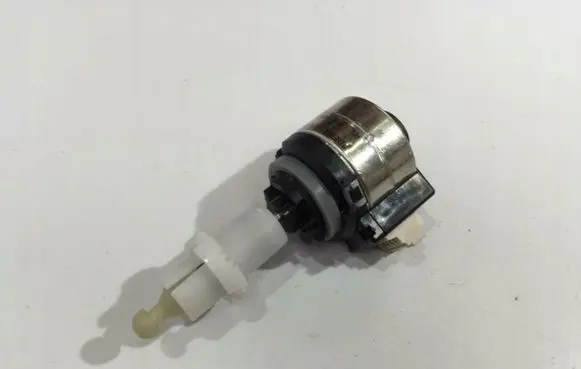 Audi A1 Headlight level adjustment motor S2001947