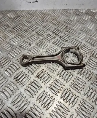 Volvo XC60 Connecting rod/conrod B4204T52 31401957