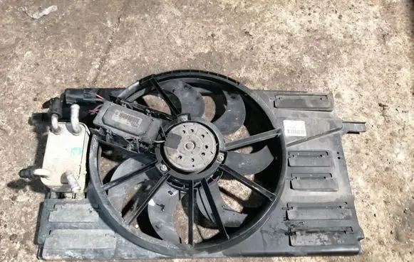Volvo V50 Electric radiator cooling fan 30741630 0130307001