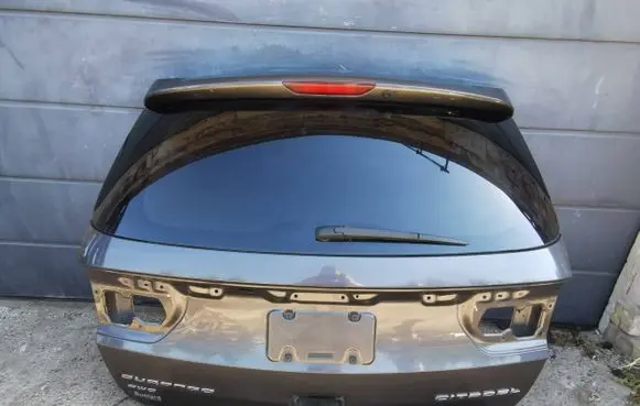 Dodge Durango Tailgate/trunk/boot lid 