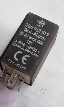 Audi A4 S4 B5 8D Other relay 3B0963513 898984000