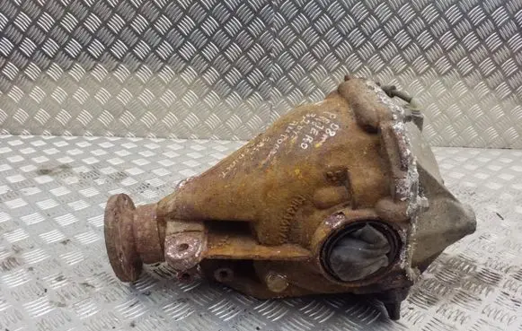Mitsubishi Pajero Rear differential E34K