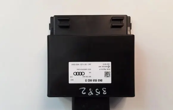 Voltage converter inverter