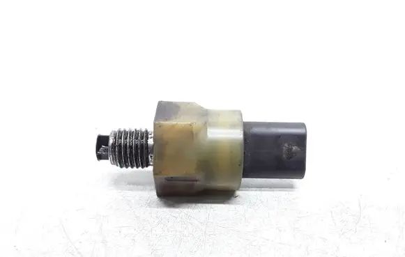 Volvo V60 Oil pressure sensor 9487295